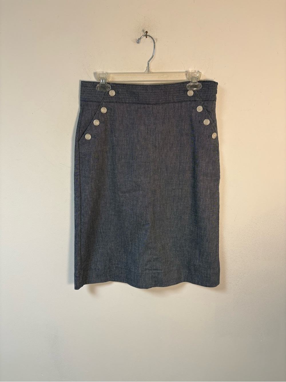 Talbots Women’s Chambray Button-Accent ALine Skirt size 6 - Picture 3 of 12